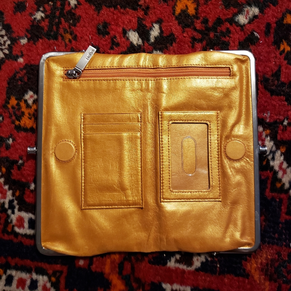Hobo wallet clutch